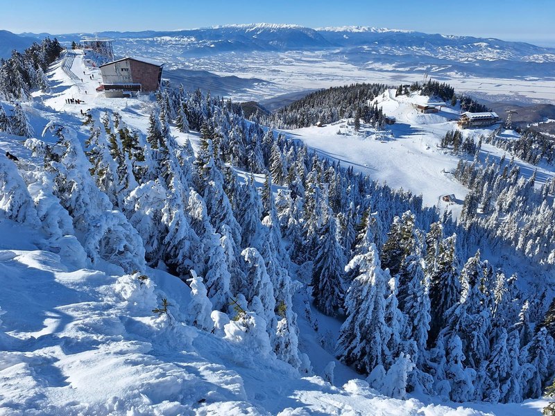 Unde mergem în vacanța de schi. 10 destinații de vis din România la nivelul Alpilor austrieci