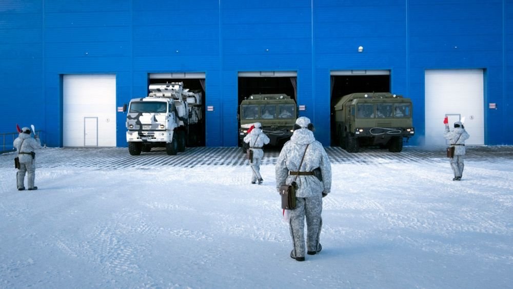 Unitățile arctice ale Rusiei au fost grav afectate în Ucraina. NATO se pregătește însă pentru o revenire „periculoasă” a acestora