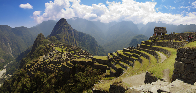Va fi construit un aeroport nou lângă Machu Picchu / Ar crește cu 200% fluxul turistic în regiune / O presiune enormă asupra ruinelor fragile