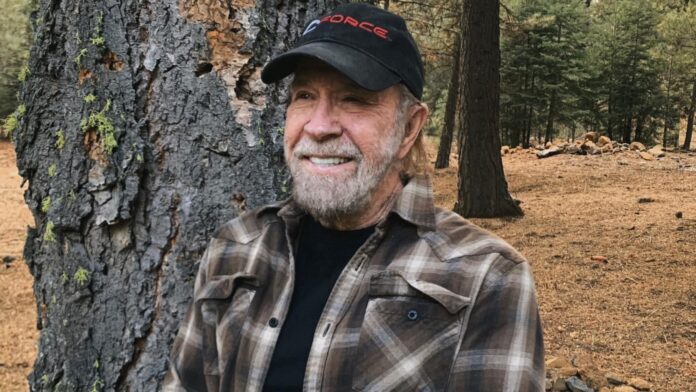 A murit Chuck Norris: legenda filmelor de acțiune s-a stins la 86 de ani