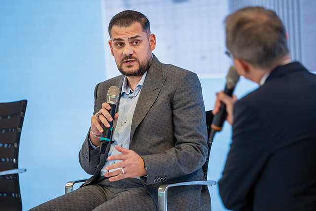 Adrian Stan, AJ BRAND: Primii care vor fi în piaţă cu stocarea de energie vor avea o perioadă financiară foarte bună. Întrebarea nu este dacă trebuie stocare. Este o obligaţie astfel încât proiectul să iasă rentabil