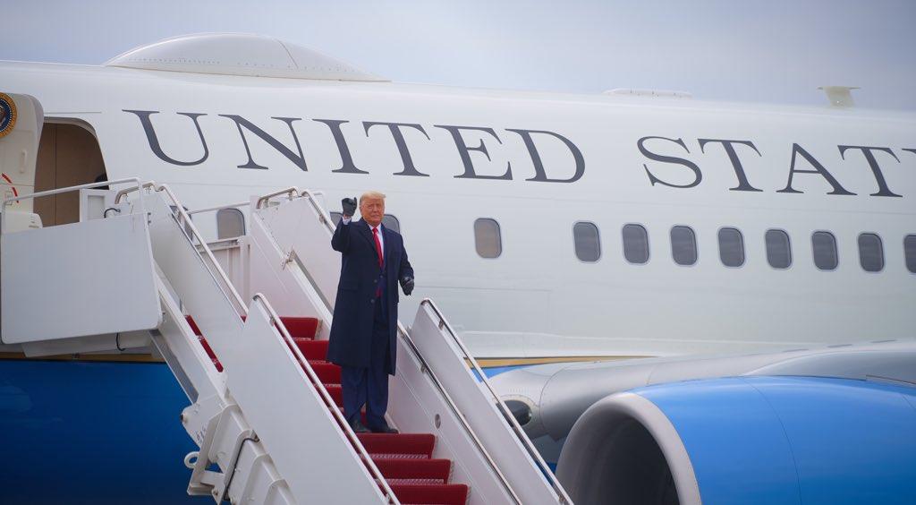 Aeroportul din Palm Beach se va numi Donald J. Trump / Schimbarea denumirii ar urma să intre în vigoare de la 1 iulie