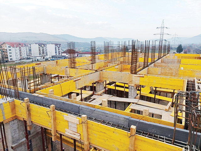 Afacerile constructorului Amicii Building, controlat de fraţii Gîvan din Bistriţa-Năsăud, au crescut cu 57,2% în 2025, ajungând la peste 164 mil. lei