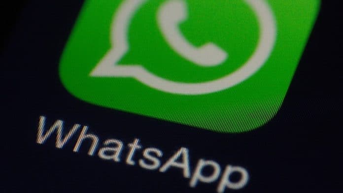 Alertă pentru utilizatorii WhatsApp din Marea Britanie: Înșelătorie prin conturi compromise ale unei firme reale