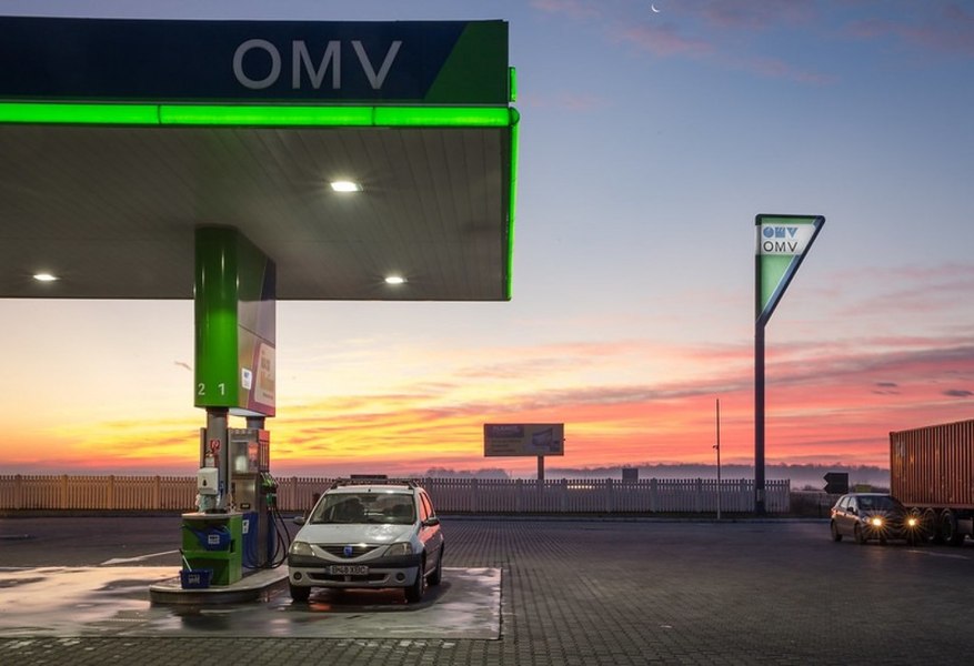 Analiză la pompă: de ce s-a scumpit atât de mult motorina la OMV. Explicațiile unui expert în energie