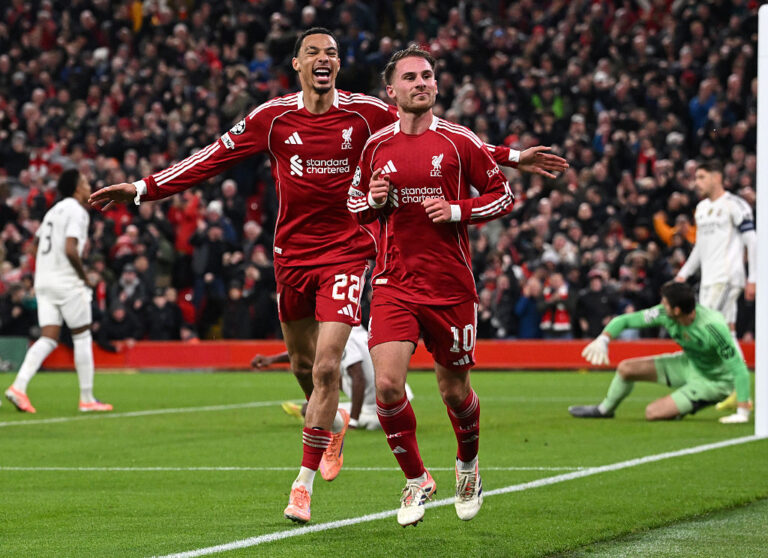 Anfield a erupt după pauză! Liverpool a spulberat-o pe Galatasaray și merge peste PSG