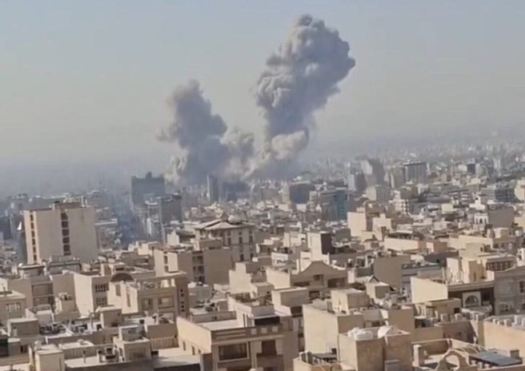 Armata israeliană anunţă că a lovit centre de comandă legate de forţele de securitate iraniene