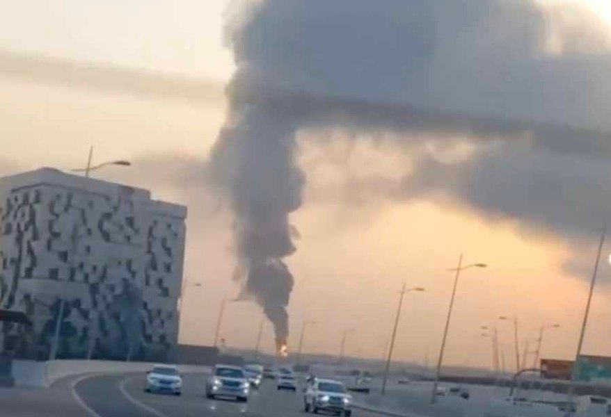 Atac cu dronă pe aeroportul din Dubai. Zborurile sunt suspendate temporar