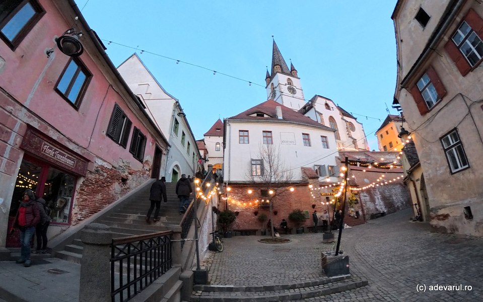 Autostrăzile au accelerat dezvoltarea Sibiului. Transformările orașului strategic pentru transporturile din România