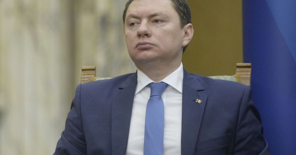 Avertisment BNR: Scumpirea petrolului ar putea anula toate estimările de inflație pentru România