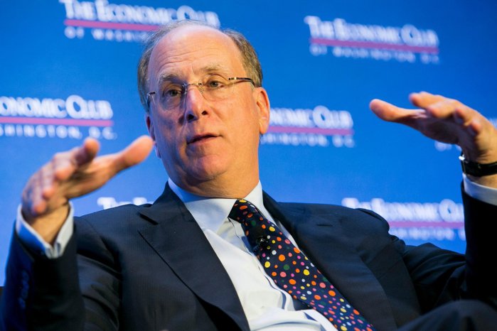 Avertisment de la şeful BlackRock, cel mai mare manager de investiţii din lume: Inteligenţa artificială amplifică inegalitatea, iar principalii beneficiari vor fi cei deja bogaţi. Oamenii obişnuiţi îşi pierd încrederea în capitalism