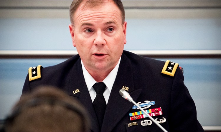 Avertismentul fostului comandant al armatei SUA în Europa, generalul Ben Hodges: Europa nu este pregătită pentru atacuri masive cu drone