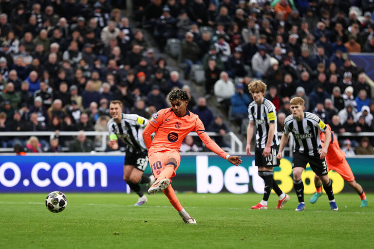 Barcelona scapă la ultima fază! Egal dramatic cu Newcastle în Champions League
