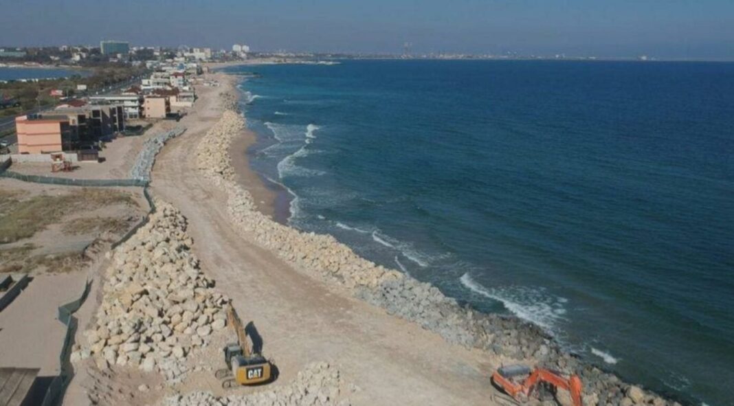 Bătălia pentru plajele Mării Negre ajunge la CCR