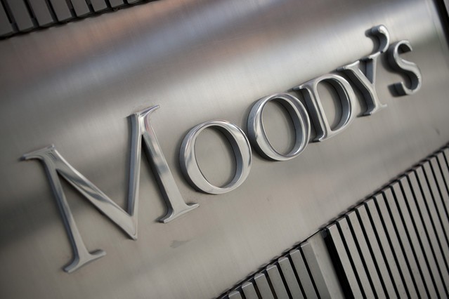BREAKING Agenția de rating Moody’s, avertismente pentru România: țara se confruntă cu provocări în controlul corupției și eficiența politicii fiscale / Oboseala reformelor, rotația premierilor și alegerile din 2028 amenință reducerea deficitului