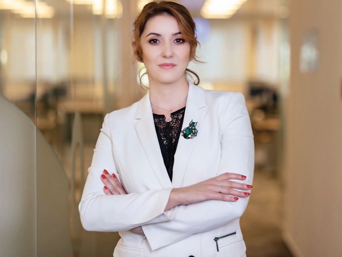 Business MAGAZIN. Cine este Roxana Lupescu, directorul de leasing operaţional pentru Arval PNB Paribas