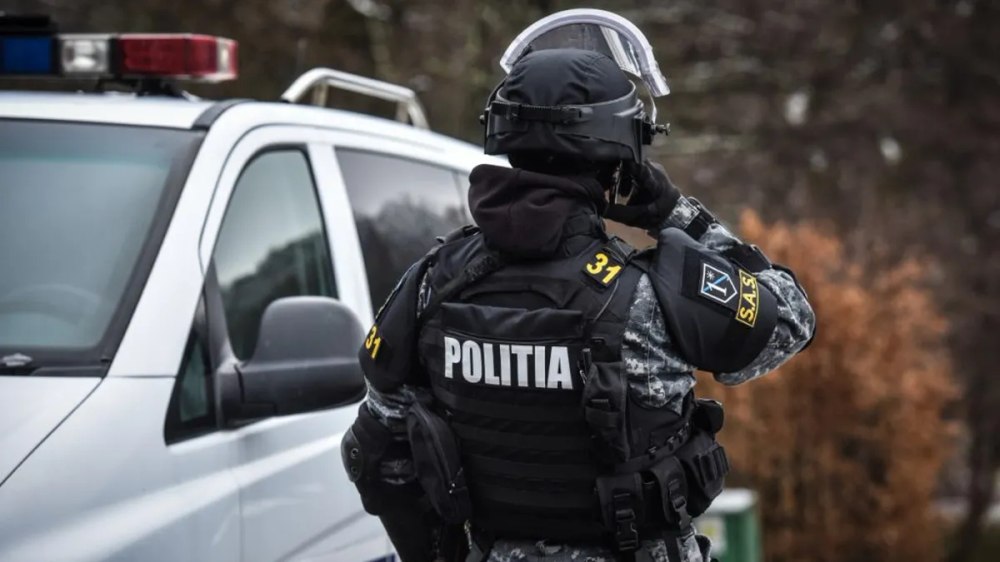 Cadre militare vizate de percheziții într-un dosar de delapidare: fondurile unei asociații de întrajutorare, gestionate ilegal