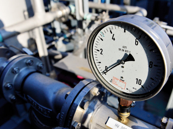 Cât de dur vom simţi criza din Orientul Mijlociu? Europa începe să-şi umple depozitele de gaz, care sunt acum aproape goale, pentru iarna următoare, însă preţurile sunt mai mari cu peste 50%