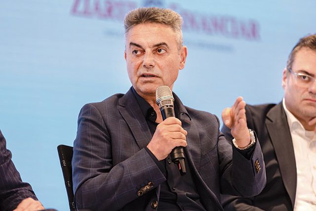 Cătălin Stancu, Horvath: Principala vulnerabilitate a Europei? Petrolul şi gazul pe care nu le produce reprezintă aproape 60% din toată energia pe care o consumă. România este o excepţie pentru că are resurse. Regenerabilele par a fi, din nou, singura soluţie