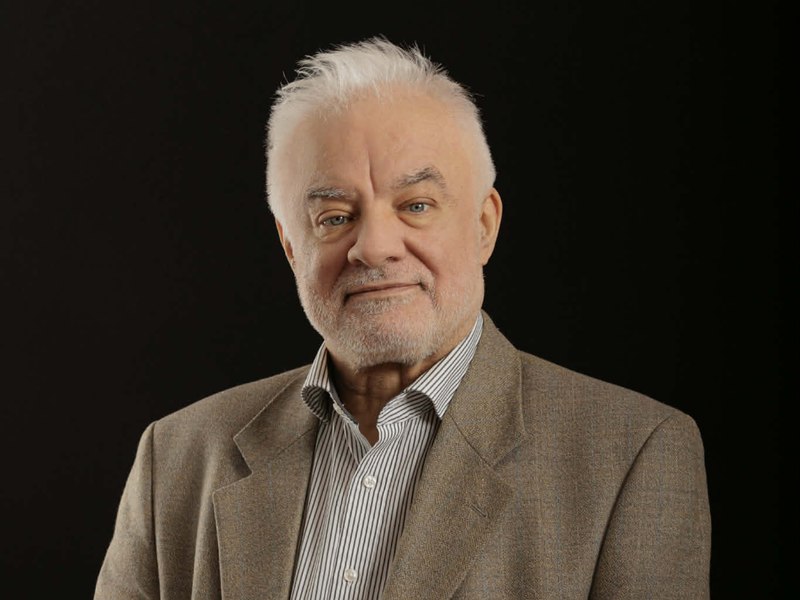 Consilierul lui Isărescu, sfat pentru șoferi: „Ar putea experimenta pentru scurt timp transportul în comun”