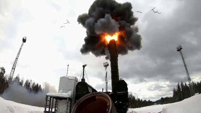 Coreea de Nord a lansat zece rachete balistice spre Marea Japoniei