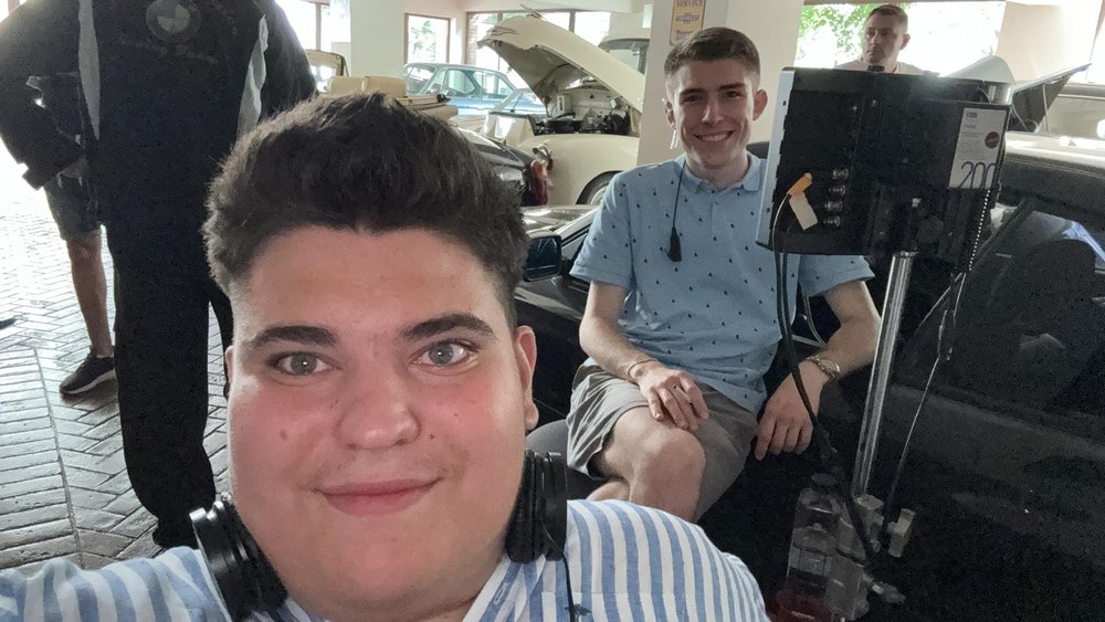 „Cursa Destinului”, filmul prin care Andrei Borțică păstrează vie amintirea tatălui său, multiplul campion la automobilism Adrian Borțică