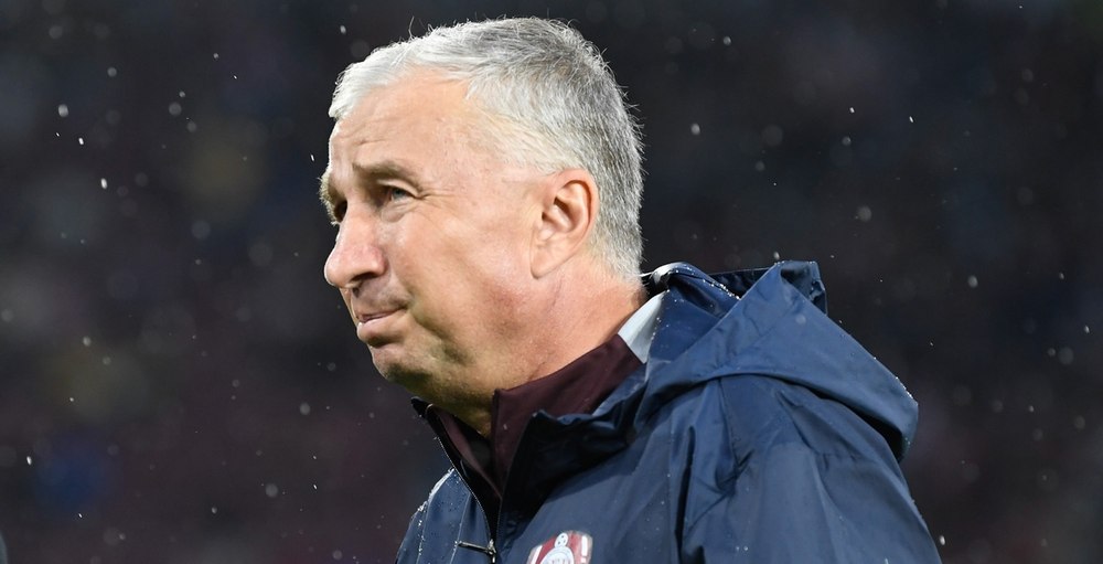 Dan Petrescu n-a scăpat de bisturiu și a ajuns pe masa de operație. Antrenorul este în recuperare