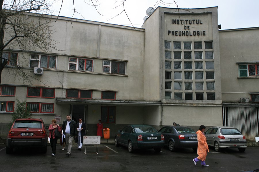 Doctoriță de la „Marius Nasta”, amenințată cu moartea după decesul unei paciente