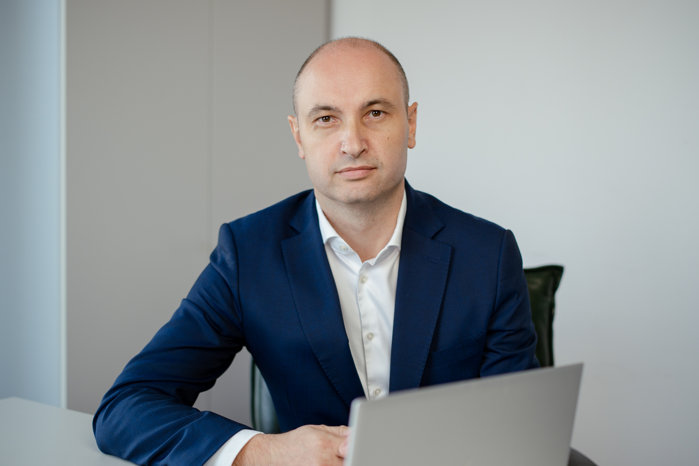Două decenii de Aon în România: expertiza care modelează adoptarea celor mai bune decizii de business
