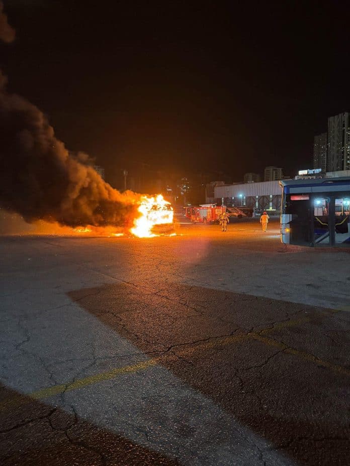 Dubai și Abu Dhabi prelungesc automat șederile turiștilor blocați de criza din Orientul Mijlociu
