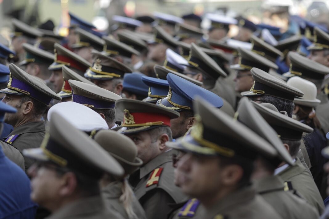 EXCLUSIV INTERVIU Ilie Bolojan: Legea pensiilor militare e gata în 2 săptămâni. Va crește vârsta de pensionare treptat pentru angajații din Armată, Interne și serviciile secrete