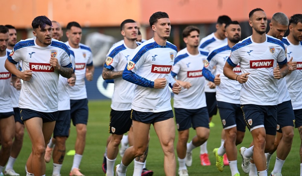 FIFA strică planurile naționalei. Tricolorii nu primesc vacanță după meciurile din barajul pentru Campionatul Mondial de fotbal