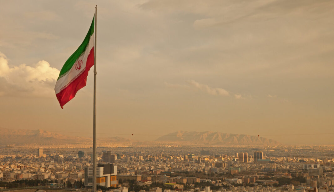 Gardienii Revoluţiei din Iran anunţă arestarea a zece „spioni străini”