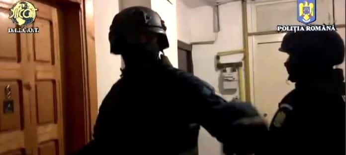 Grup de contrabandă cu țigări, destructurat în Covasna, Harghita și Brașov