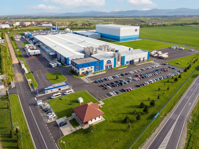 Grupul Olympus investeşte 7,5 milioane euro într-o nouă hală la fabrica din Braşov