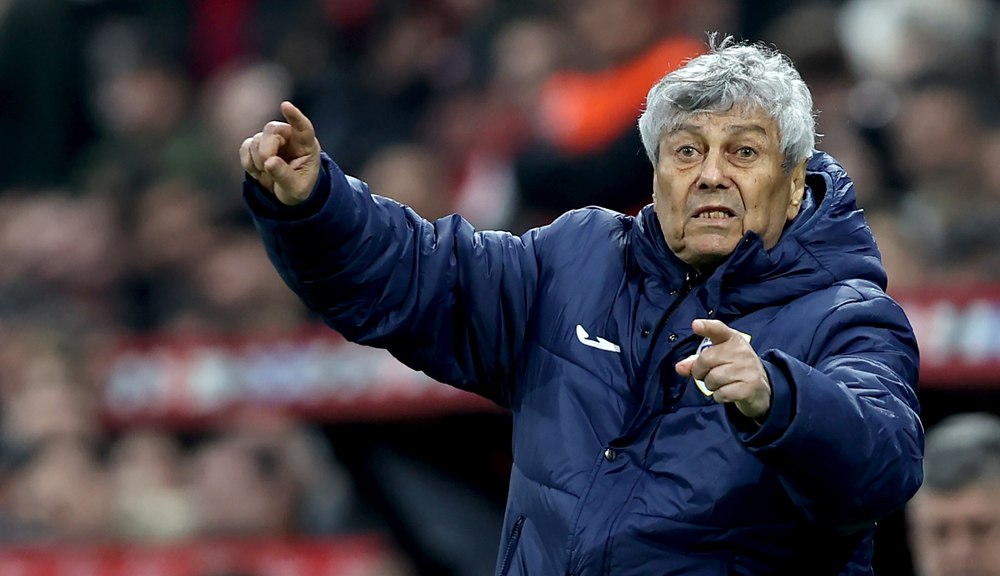 Hakan Calhanoglu, plecăciune în fața lui Mircea Lucescu, după Turcia - România: „El a creat echipa asta”