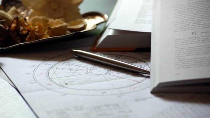 Horoscop 5 martie 2026: zi a deciziilor importante și a clarificărilor în plan profesional