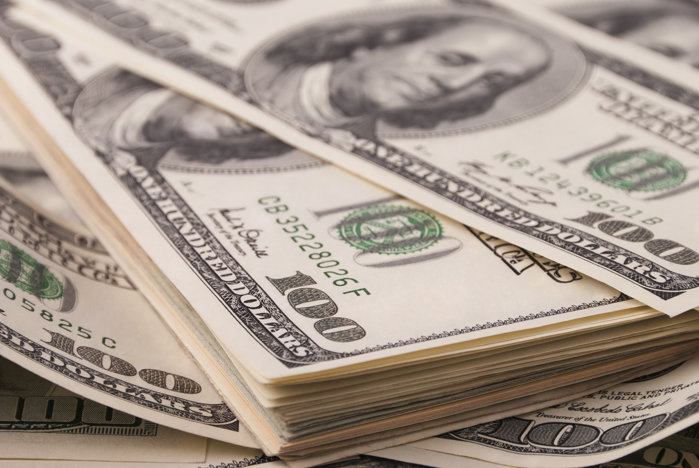Insider-trading sau talent de investitor? Jucătorii din piaţa petrolului au pus în joc peste 500 mil. dolari înainte ca Donald Trump să anunţe „discuţii productive” cu Iranul pe tema războiului. ”Experienţa mea de investitor îmi spune că astfel de tranzacţii sunt cu adevărat anormale”