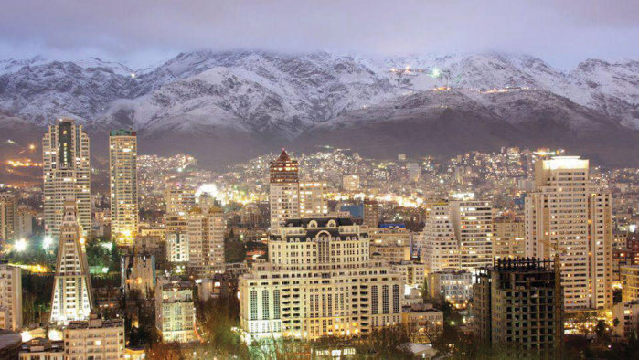 Iranul, trecut glorios, prezent în flăcări, viitor incert: Cum a ajuns Iranul o ţară bogată cu oameni săraci