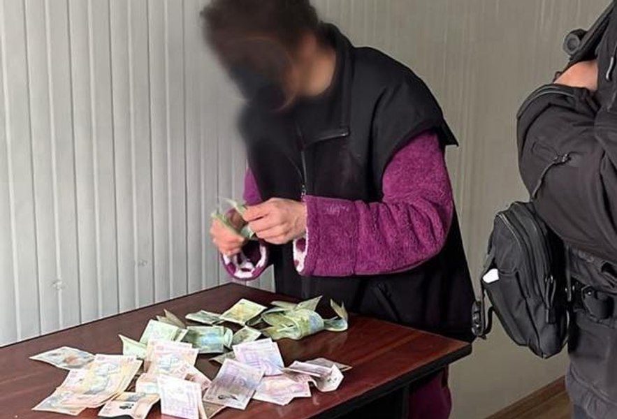 Milă pe bani mulți. Un cerșetor ridicat de polițiști din Sectorul 6 a dezvăluit cât câștigă: 300 de lei pe oră