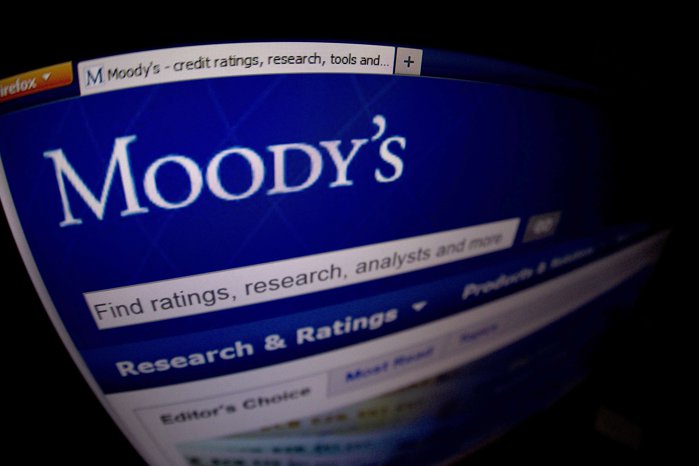 Ministerul de Finanţe: Agenţia de rating Moody’s confirmă stabilitatea României şi potenţialul de dezvoltare în regiune, însă reducerea deficitului rămâne prioritară. Astfel, deficitul bugetar ar putea scădea la 6,3% în acest an