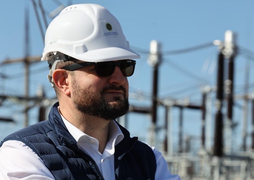Ministrul moldovean al Energiei susține că apropiații săi sunt hărțuiți și lansează un avertisment