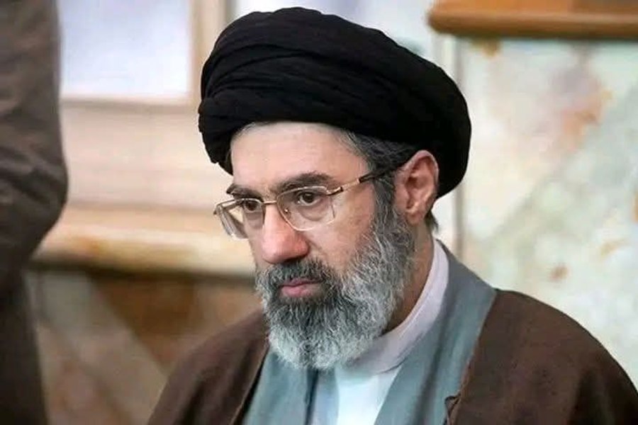 Mojtaba Khamenei cere răzbunare după moartea șefului securității iraniene: „Orice sânge vărsat are prețul său. Criminalii vor plăti”