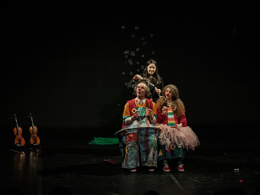 NEWS.ro: A început microstagiunea Barba 90, la Teatrul Griviţa 53