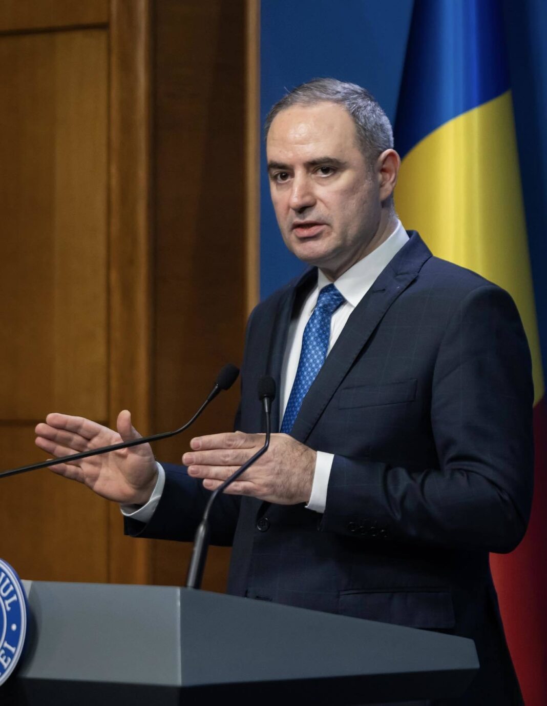 NEWS.ro: Alexandru Nazare: Bugetul intră în vigoare şi începe etapa cea mai importantă: execuţia responsabilă/ În contextul unui spaţiu fiscal limitat, disciplina în execuţie şi consecvenţa în decizii vor face diferenţa între stabilitate şi vulnerabilitate