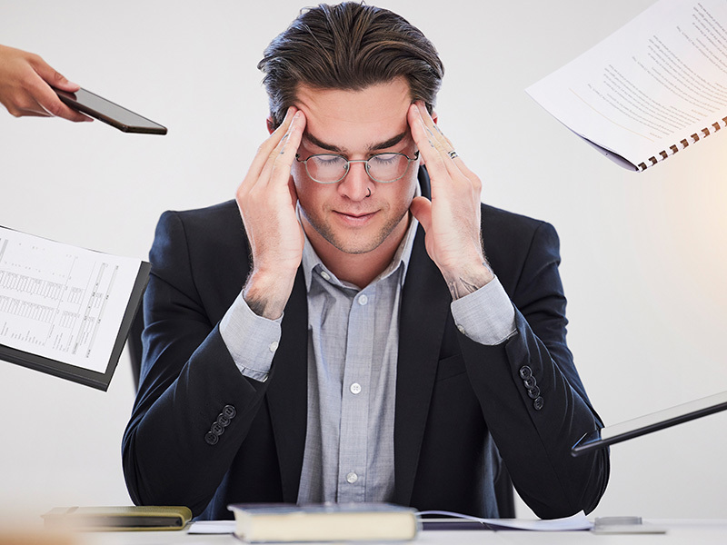 NEWS.ro: Anxietatea funcţională: de ce un creier care performează la turaţie maximă riscă blocajul cronic