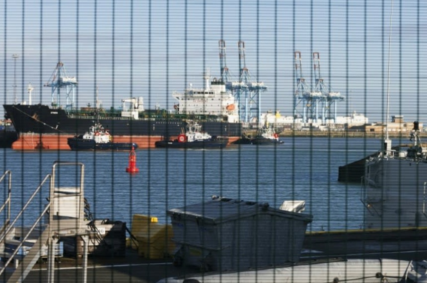 NEWS.ro: Belgia impune o cauţiune de 10 milioane de euro petrolierului rusesc ”Ethera”, confiscat în weekend