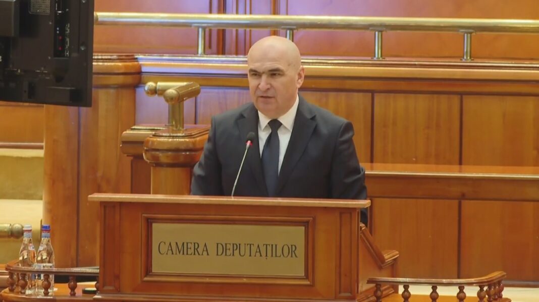 NEWS.ro: Bolojan: Toate reformele de până acum sunt reflectate în buget. Bugetul reprezintă şi centura de siguranţă pe care o avem în faţa unor derapaje nedorite. Nimeni nu va putea arunca la coş efortul românilor şi risipi finanţele publice