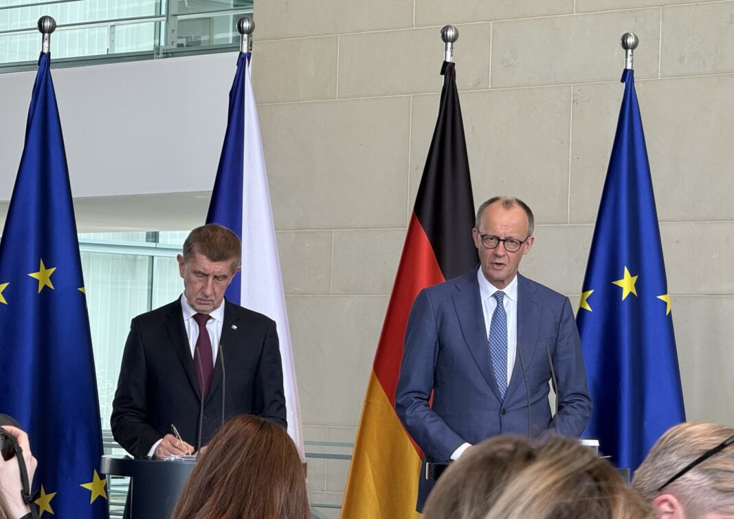 NEWS.ro: Cancelarul Merz se declară îngrijorat de aparenta lipsă a unei strategii din partea SUA şi Israelului pentru încheierea războiului cu Iranul