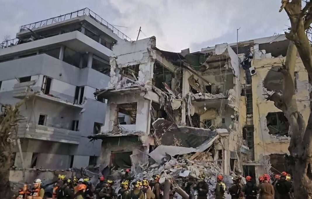 NEWS.ro: Câte persoane au fost ucise până acum în războiul dus de SUA şi Israel împotriva Iranului?